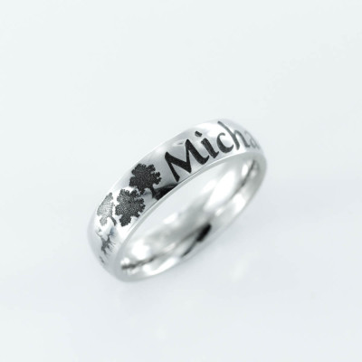 Family Name ring - Deer family and forest scene - Engraved - Personalized comfort fit 5mm ring