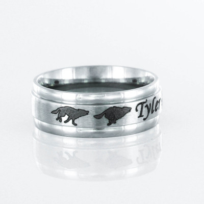 Wolf Pack Name ring - Running wolves with custom name engraved Personalized comfort fit 7mm ring