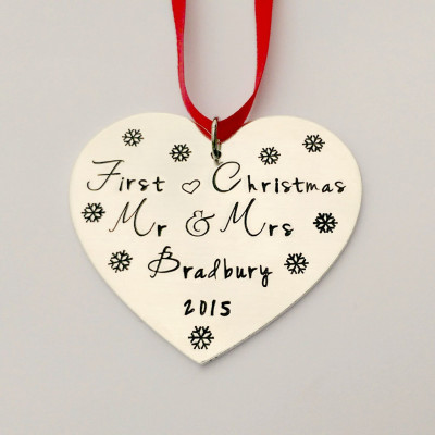 First Christmas as Mr and Mrs - Couples first christmas tree decoration - first christmas married - first christmas ornament married