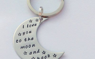 A Cosmic Connection: Your 'Moon and Back' Keyring Story
