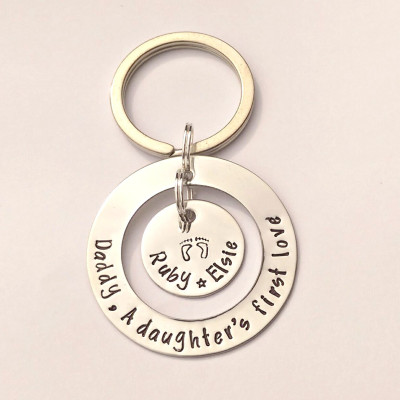 Personalized A daughter's first love keyring - Dad keyring - Dad gift - Daddy gift - dad from daughter - daddy from daughter - present for dad
