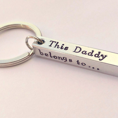 Personalized Dad Daddy keyring - This Daddy Grandad Grandpa belongs to keyring present for dad - daddy gift - grandad gift