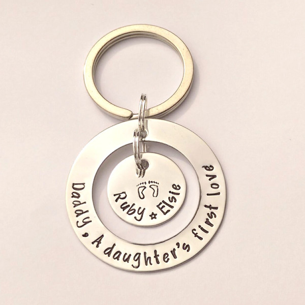 Personalized Dad Daddy keyring keychain A daughters first love - Personalized personalized fathers day gift present - daddy dad present gift