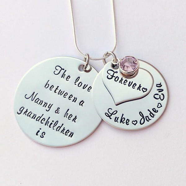 Personalized Nanny gift - Personalized grandma necklace - the love between a nanny - grandchildrens names - Personalized grandma gift