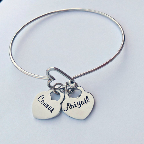Personalized charm bracelet - heart charm bracelet - name charm bracelet gift for mum - gift for sister - gift for nanny
