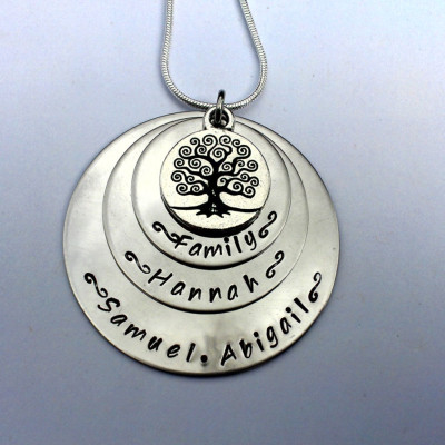 Personalized family tree necklace - Personalized gift for her - Personalized gift for mum - mom mum nan grandma granny nanny birthday gift