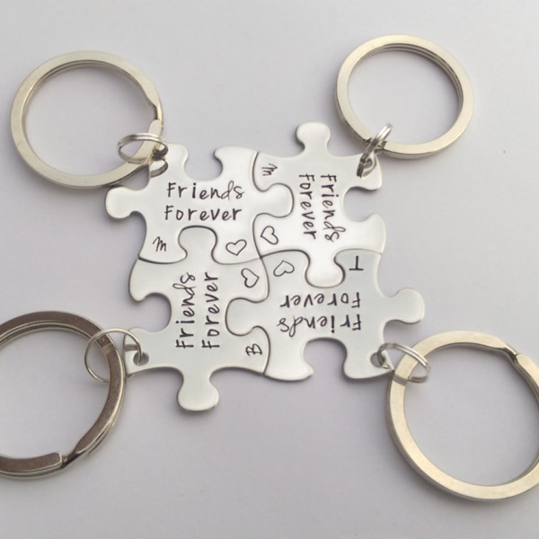 Personalized friends gift - friends keyrings - jigsaw puzzle piece keyrings - Friends matching gifts - long distance friendship - best friend