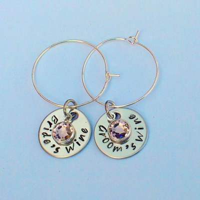 Personalized wedding gift - Personalized bride and groom gift - Personalized wine glass charms - Personalized wedding present - wedding party
