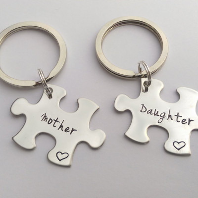 mother daughter gift - mother and daughter matching keyrings - unique gift for mum - gift for daughter - puzzle piece keyrings - mum daughter