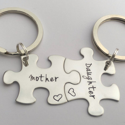 mother daughter gift - mother and daughter matching keyrings - unique gift for mum - gift for daughter - puzzle piece keyrings - mum daughter