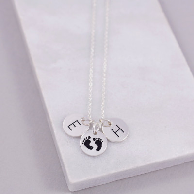 New Mum Necklace - Footprint Necklace - Two Letter Necklace - Family Necklace - New Mom Necklace - Necklace for New Mom - Dainty Necklace