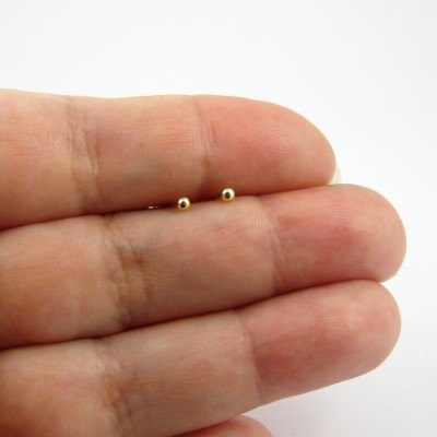 18K Gold Dot Stud Earrings - 3mm Ball Stud Earrings - Simple 18K Gold Earrings 750 - Tiny Stud Earring - Minimalist Earring