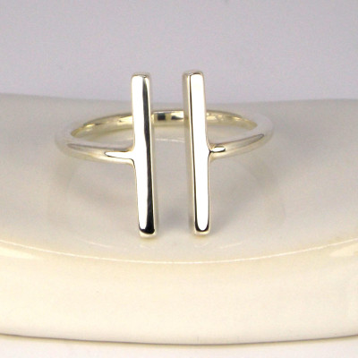 Chunky Parallel Bar Ring in Sterling Silver - Modern Minimalist Ring