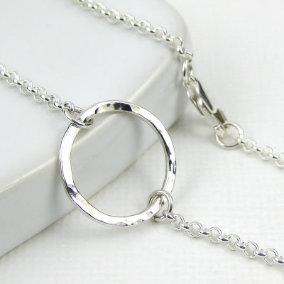 Sterling Silver Circle Necklace on Rolo Chain - Karma Necklace - Hammered Sterling Silver Necklace - Open Circle Pendant - Modern Eternity