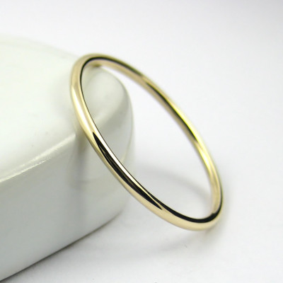 Thin Gold Ring - Thin Wedding Band - Gold Stacking Ring - Thin 18K Gold Ring - Solid Gold Dainty Ring - Hammered or Smooth
