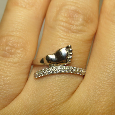 Newborn Legs Ring - Silver Adjustable Ring - Baby Birth Ring - Mom Gifts - Mom's Ring - Mom Jewelry - Newborn Ring