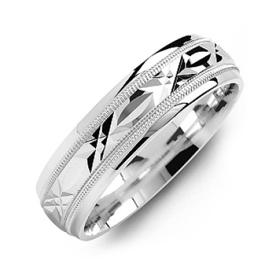 Classic Men's Ring with Diamond Cut Pattern