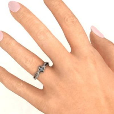 Sterling Silver  Espiral  Princess cut Ring with Accents