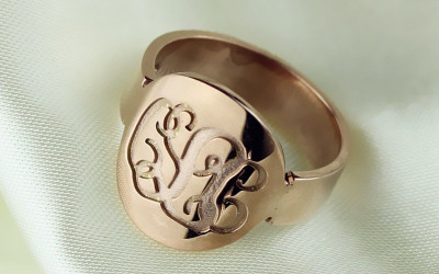 Engraved Script Rose Gold Monogram Ring | Crafting Your Story