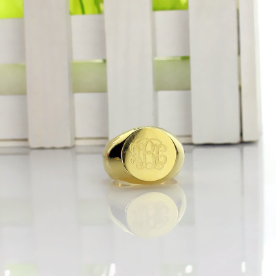 Engraved Circle Monogram Signet Ring 18ct Gold