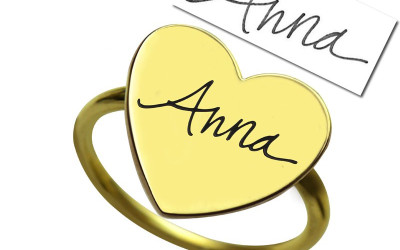 Your Signature, Your Story: The Heart Signet Ring