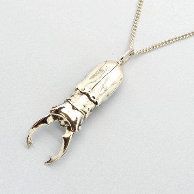 Arma Beetle Pendant