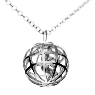 Atlas Pendant