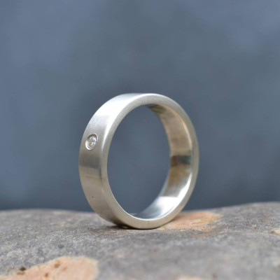 18ct Gold Handmade Mens Engagement Ring