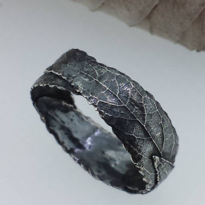 Silver Three Leaf Band Ring