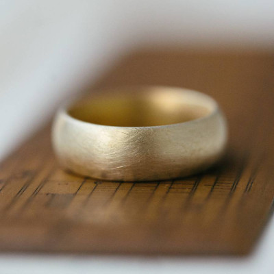 Wide Gents Soft Pebble Wedding Ring 18ct Gold