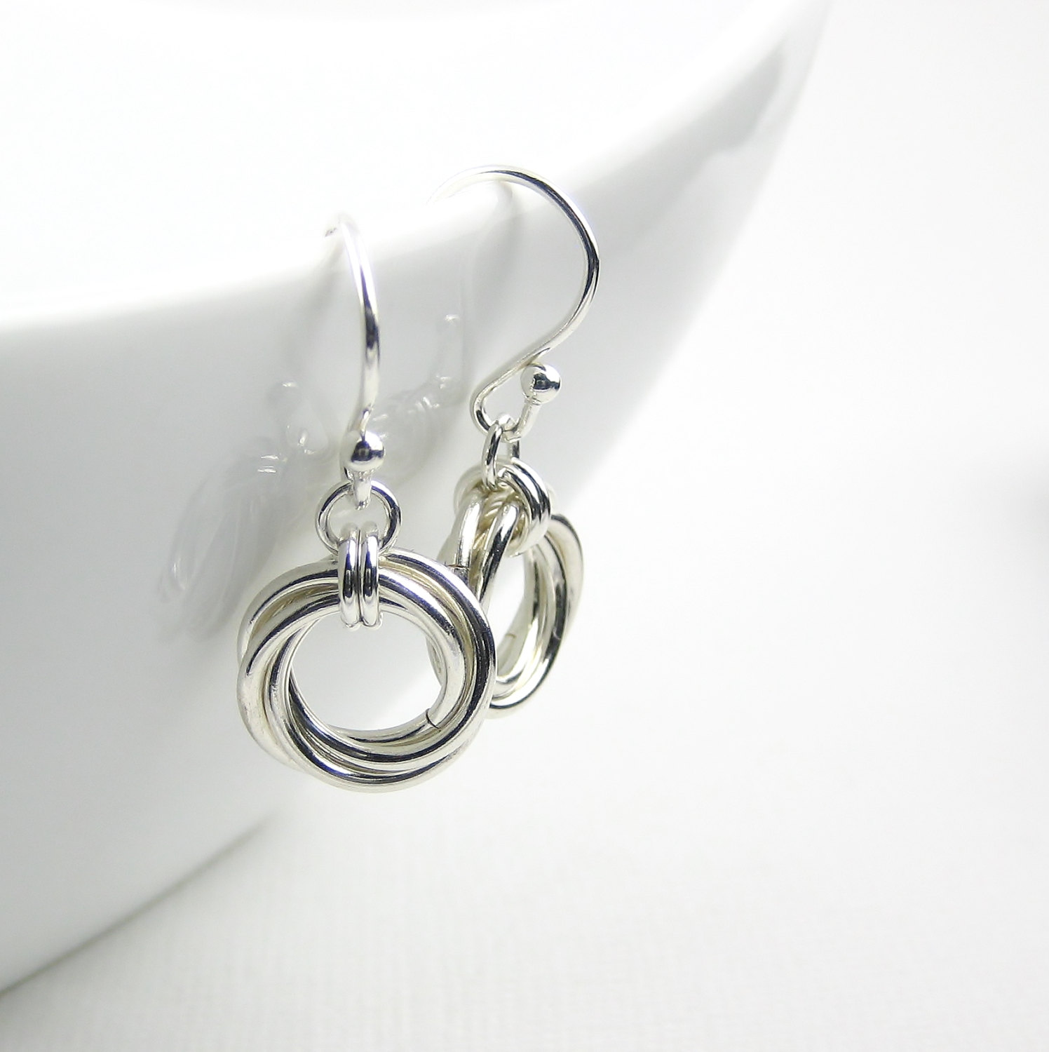 Love Knot Sterling Silver Earring - Mobius Flower Earring - Sterling Silver Chainmaille Earrings - Everyday Jewellery